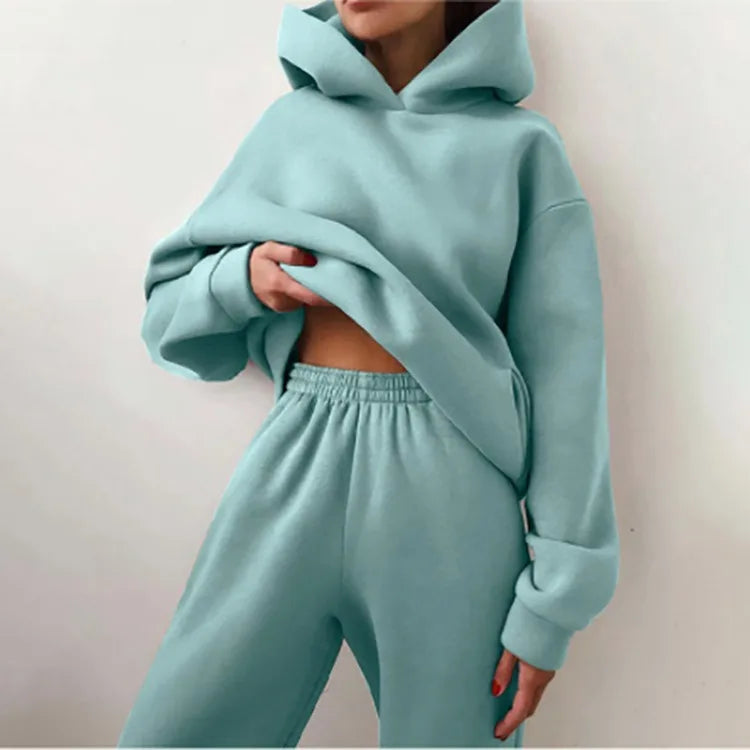Ensemble d’entraînement hiver – Pantalon molletonné et hoodie uni